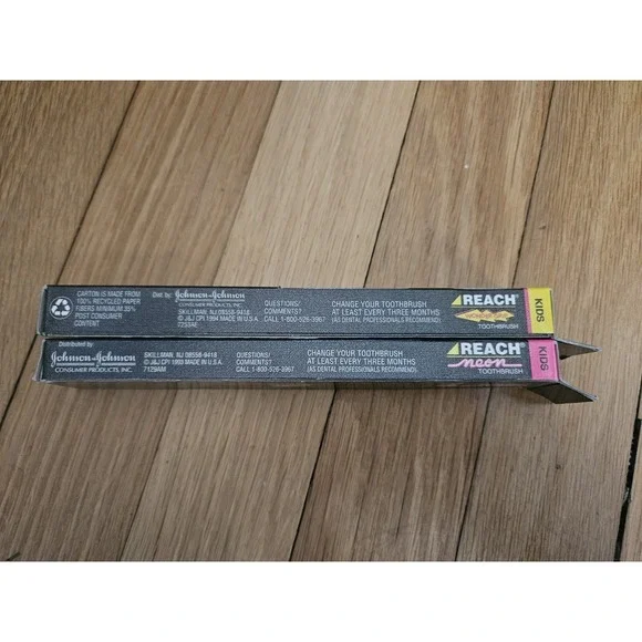 VTG Johnson & Johnson REACH Kids Toothbrush Set Neon & Wondergrip Set 1993/94 - Picture 5 of 9